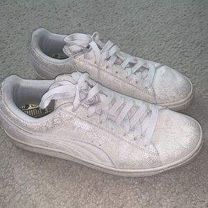 Puma sneakers women’s